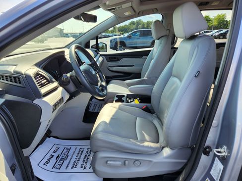 Used 2021 Honda Odyssey EX-L image 13