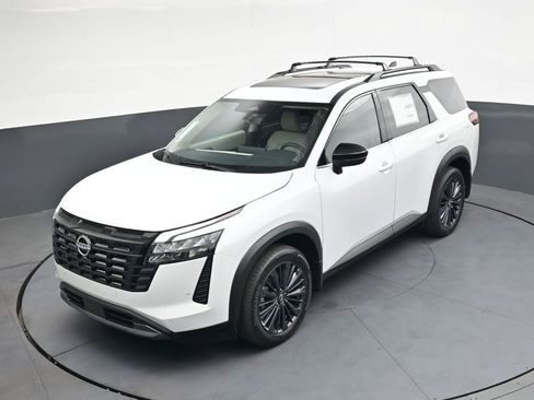 New 2026 Nissan Pathfinder SL AWD/4WD image 37