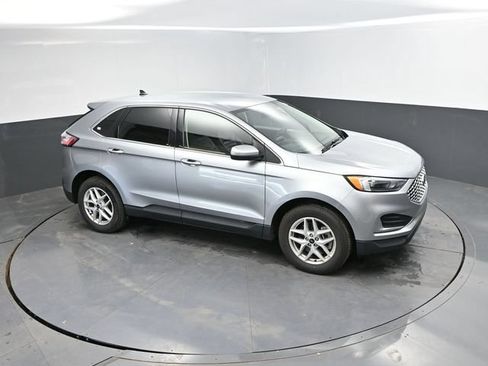Used 2024 Ford Edge SEL AWD/4WD image 32