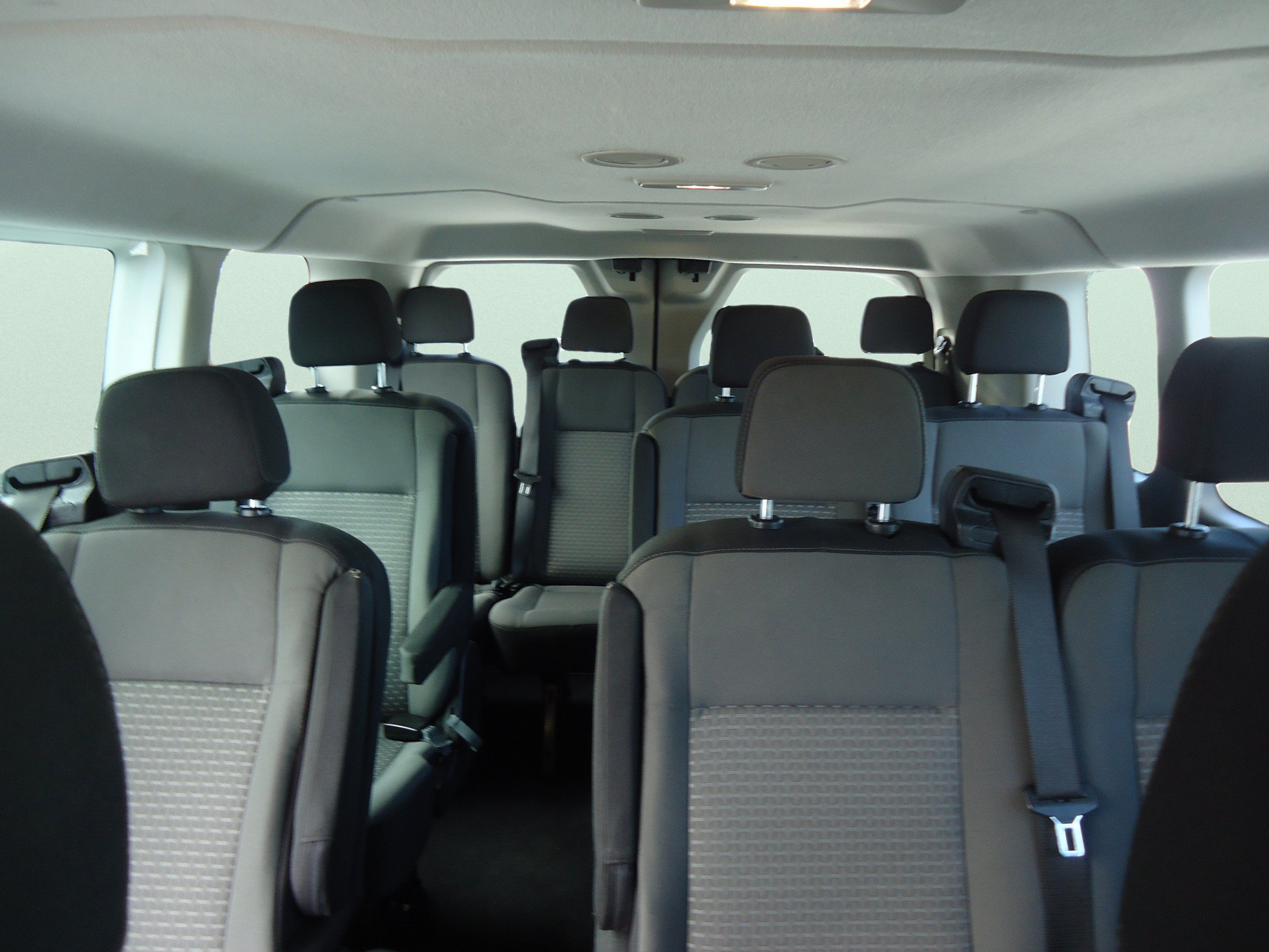 Used 2024 Ford Transit 350 XLT RWD image 29