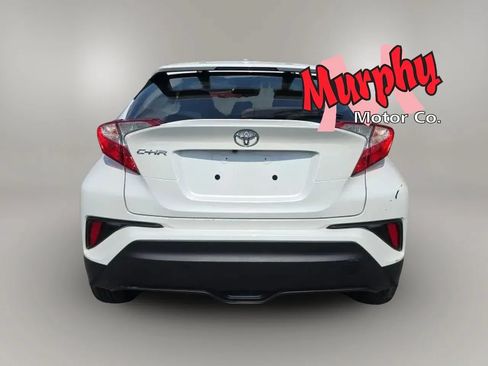 Used 2021 Toyota C-HR LE FWD image 8