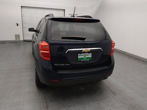 Used 2017 Chevrolet Equinox LT w/ Convenience Package AWD/4WD image 6
