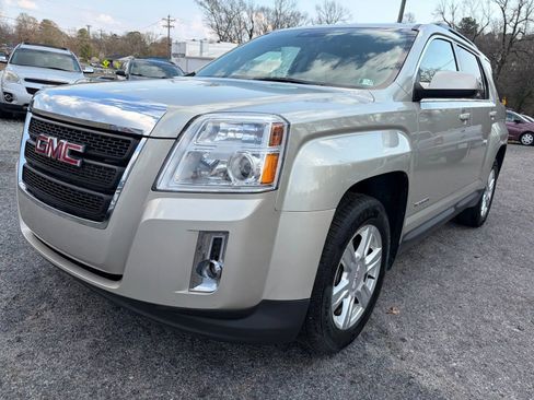 Used 2014 GMC Terrain SLE w/ Safety Package image 3