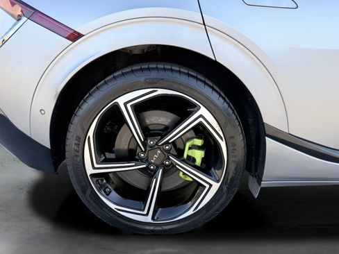 Used 2023 Kia EV6 GT image 12