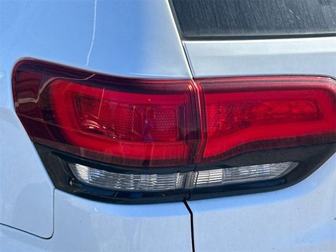 Used 2014 Jeep Grand Cherokee SRT w/ Trailer Tow Group IV image 10