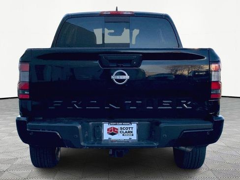 Used 2024 Nissan Frontier SL w/ Technology Package image 6