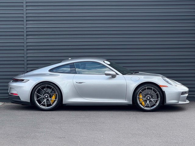Certified 2022 Porsche 911 GT3 RWD image 8