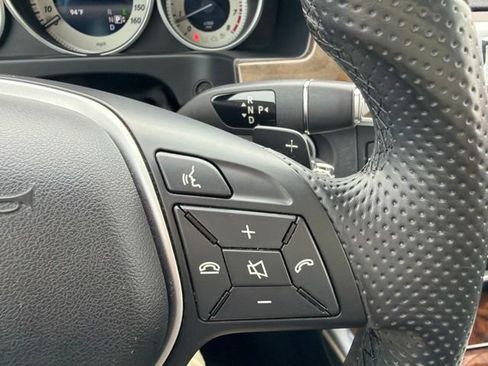 Used 2016 Mercedes-Benz E 350 Sedan image 33