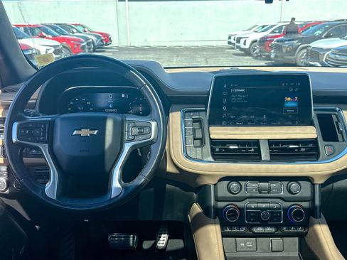 Certified 2022 Chevrolet Tahoe Premier AWD/4WD image 25