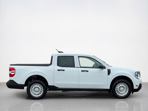 New 2026 Ford Maverick XL FWD image 8