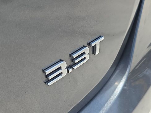 Used 2019 Genesis G80 3.3T Sport RWD image 11