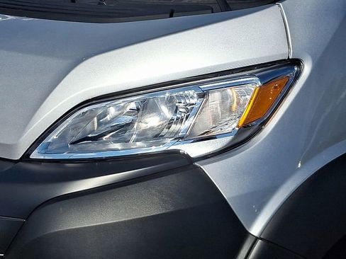 Used 2025 RAM ProMaster 2500 image 9