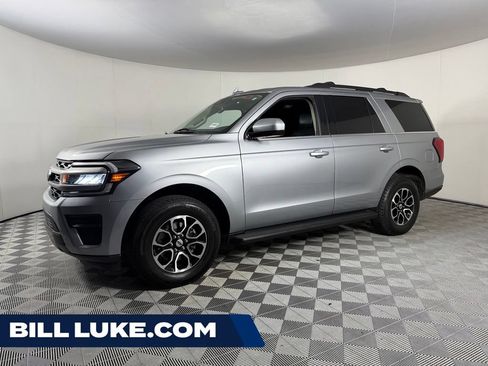 Used 2024 Ford Expedition XLT AWD/4WD image 1