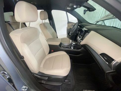 Certified 2023 Chevrolet Traverse LS FWD image 38