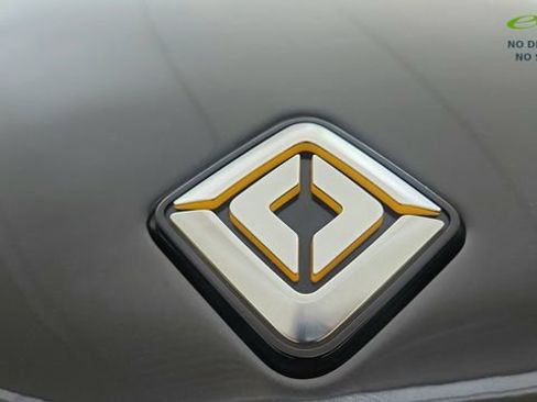 Used 2024 Rivian R1S Adventure AWD/4WD image 31