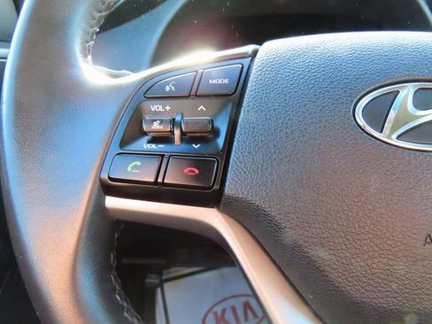 Used 2017 Hyundai Tucson Sport image 34