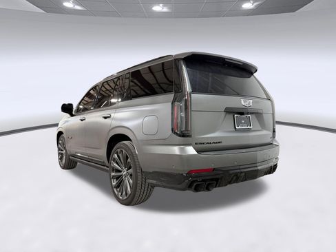 Certified 2026 Cadillac Escalade V w/ LPO, Onyx Lite Package AWD/4WD image 3