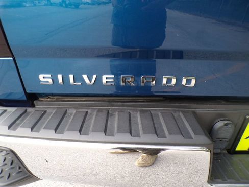 Used 2018 Chevrolet Silverado 1500 LT w/ All Star Edition AWD/4WD image 17