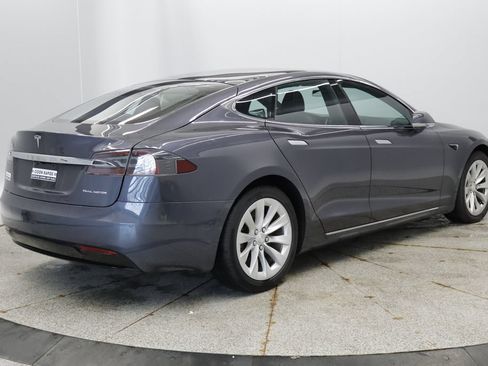 Used 2020 Tesla Model S Long Range AWD/4WD image 5