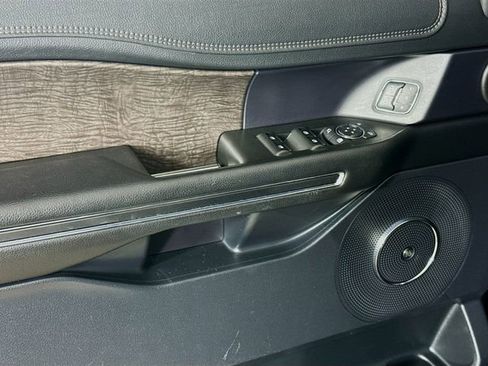 Used 2021 Ford Expedition Max Limited RWD image 20