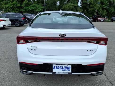 Used 2021 Kia K5 LXS FWD image 5