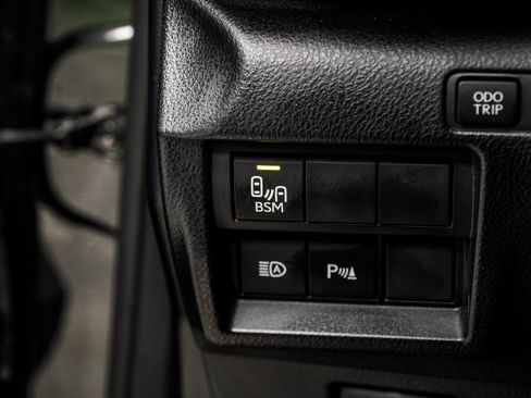 Used 2024 Lexus RC 300 w/ Premium Package image 32