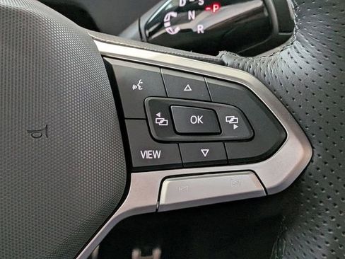 New 2026 Volkswagen Tiguan SE R-Line FWD image 23