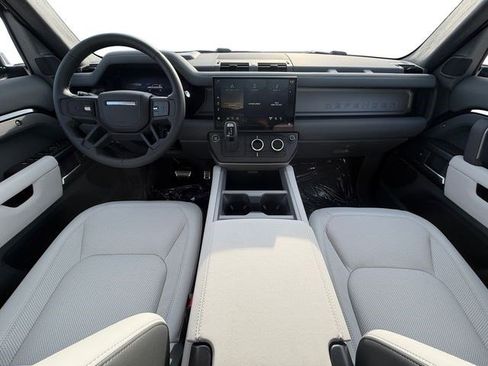 Certified 2026 Land Rover Defender 110 X AWD/4WD image 13