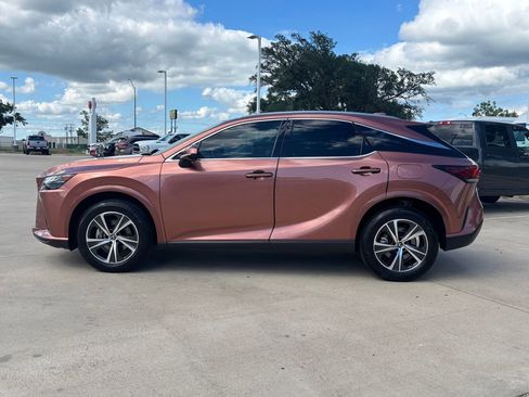Used 2024 Lexus RX 350 Premium w/ Cold Area Package FWD image 2