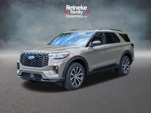 New 2026 Ford Explorer ST-Line AWD/4WD image 1