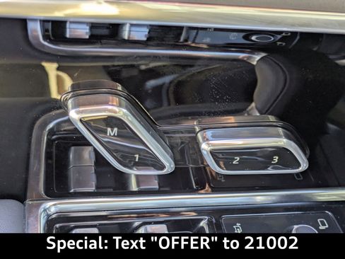 Used 2023 Land Rover Range Rover SE image 22