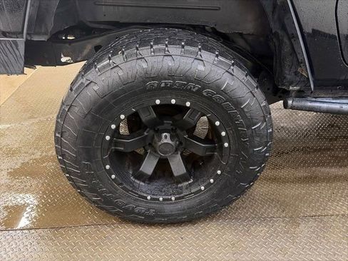 Used 2014 Jeep Wrangler Sport image 27