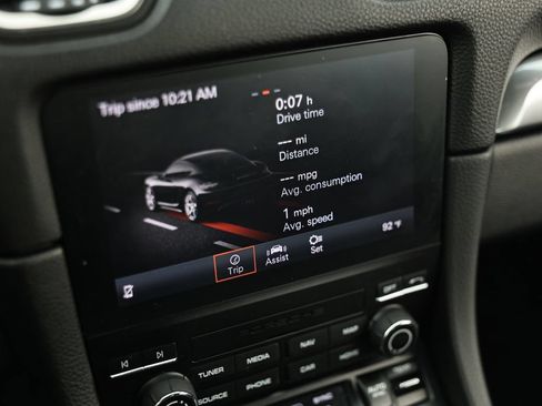 Certified 2024 Porsche 718 Cayman S RWD image 39