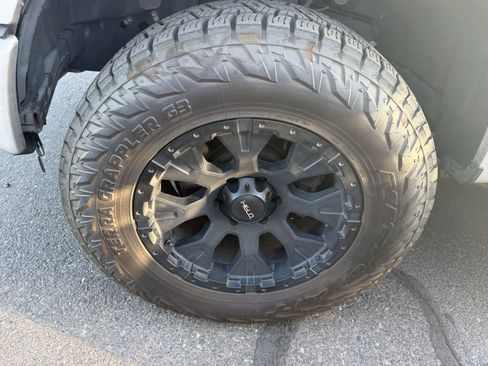 Used 2016 Ford F150 XL w/ Equipment Group 101A Mid AWD/4WD image 5