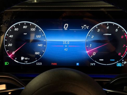 New 2026 Mercedes-Benz GLS 450 4MATIC image 25