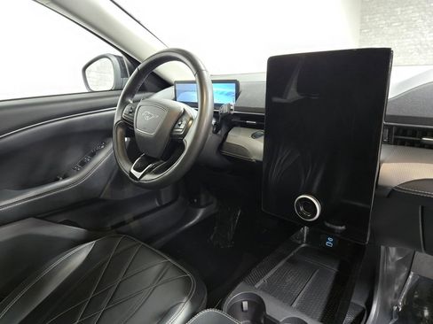 Used 2021 Ford Mustang Mach-E Select image 53