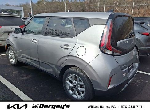 Certified 2024 Kia Soul LX w/ Option Group 015 image 5