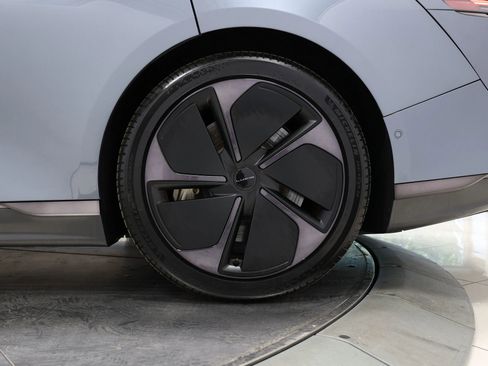 Used 2024 Lucid Air Touring image 95