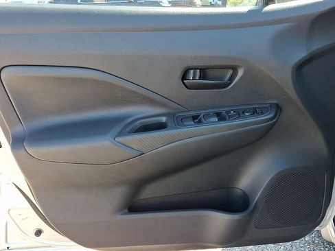 Used 2020 Nissan Versa S image 13