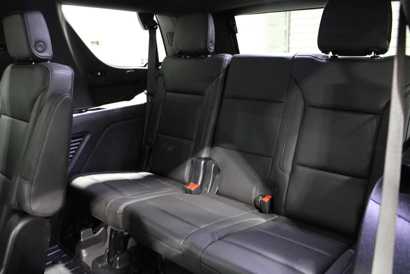Used 2021 Chevrolet Tahoe Z71 AWD/4WD image 15