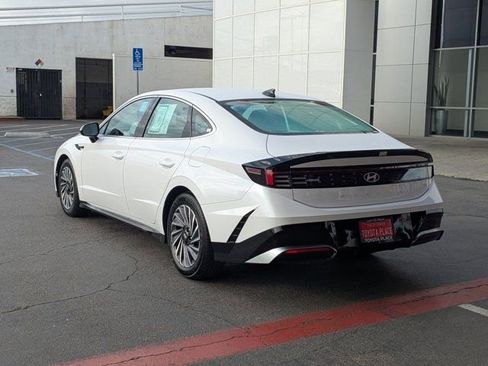 Used 2025 Hyundai Sonata SEL image 11