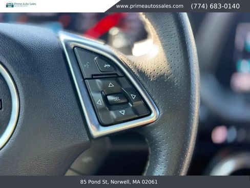 Used 2017 Chevrolet Camaro SS RWD image 21
