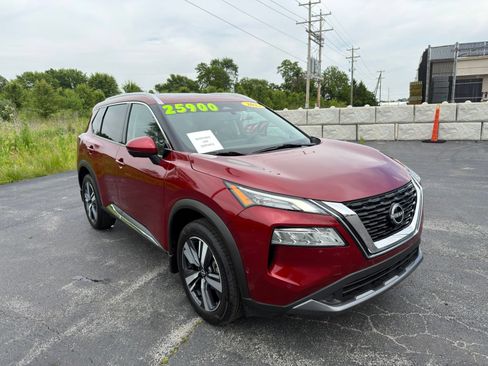 Used 2023 Nissan Rogue SL w/ SL Premium Package AWD/4WD image 9