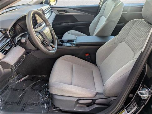Used 2026 Toyota Camry LE FWD image 15