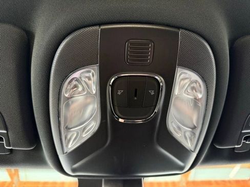 Used 2024 Jeep Compass Limited AWD/4WD image 18