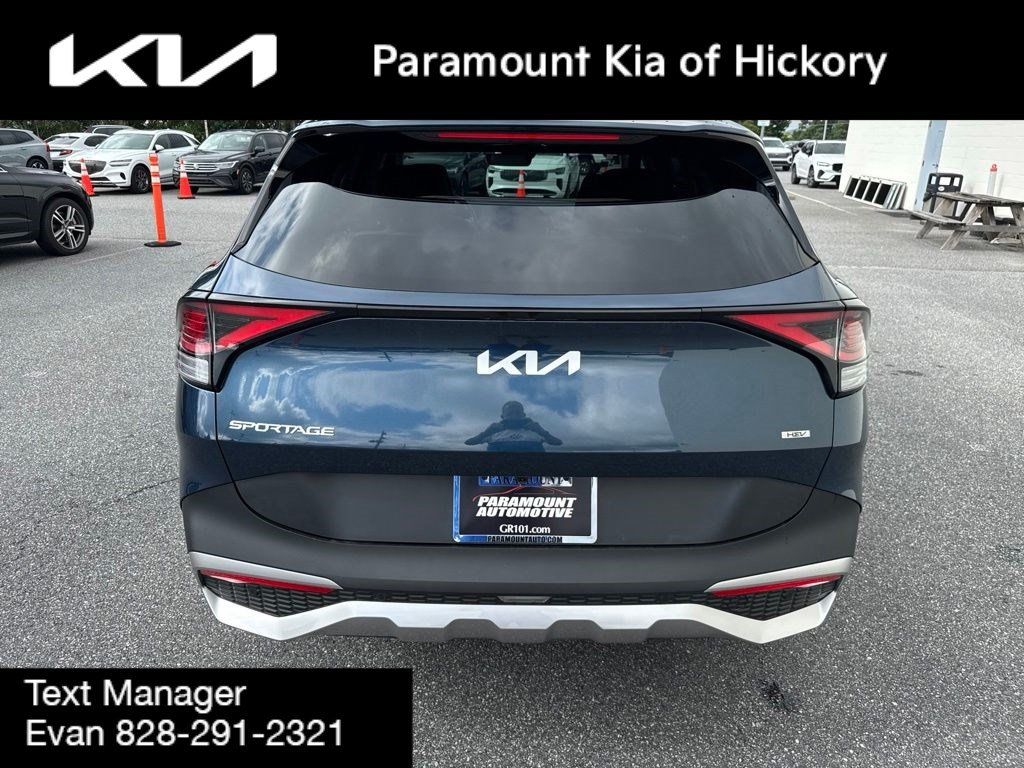 Used 2023 Kia Sportage EX AWD/4WD image 6