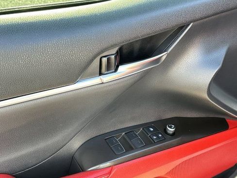 Used 2021 Toyota Camry XSE image 14