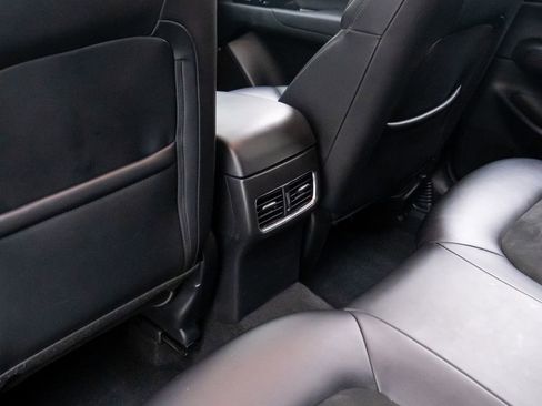 Used 2018 MAZDA CX-5 Touring w/ Preferred Equipment Package image 15