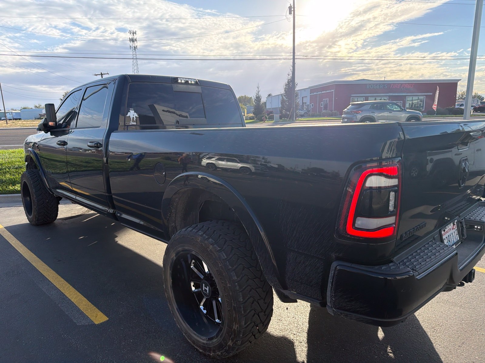 Used 2022 RAM 3500 Laramie w/ Night Edition AWD/4WD image 2