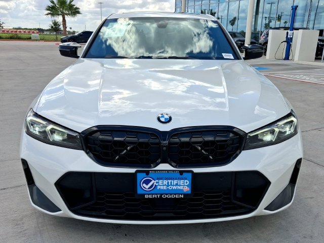Used 2025 BMW M340i w/ Premium Package RWD image 4
